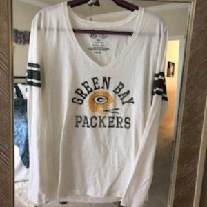 Long-sleeve Green Bay Packer t-shirt